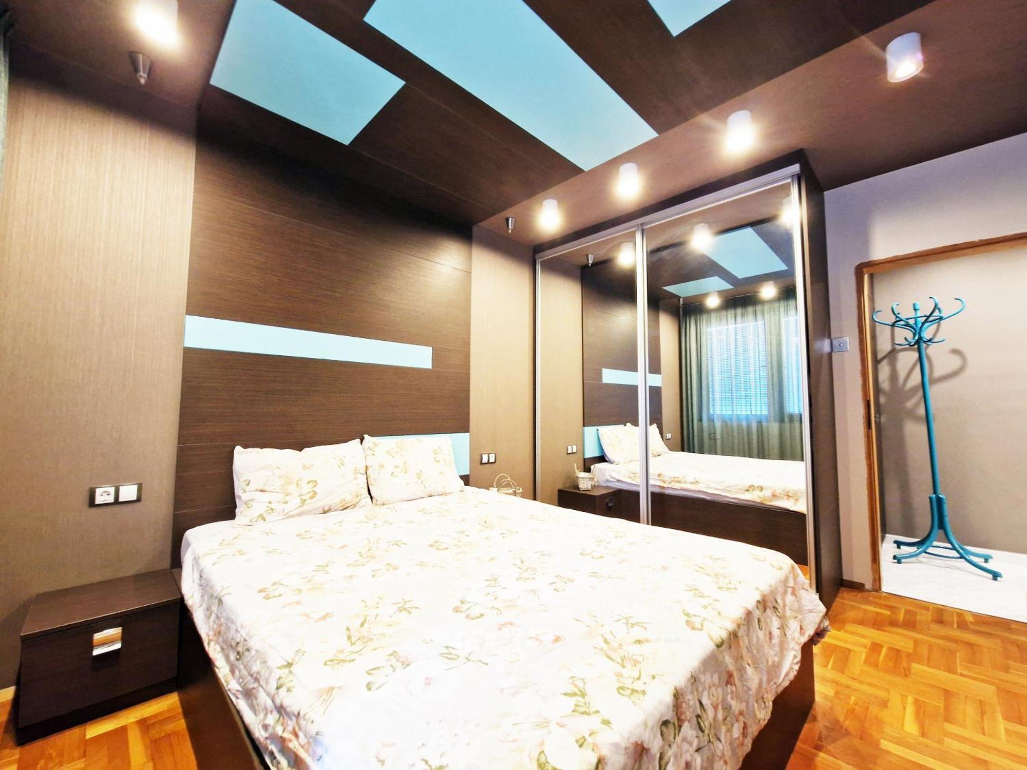 Central Apartment - Spacious Designer Property In Stara Zagora Eksteriør bilde